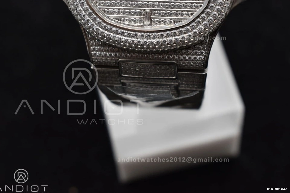 Dial A 5711 TWF Bracelet Diamonds Bezel Full on & 911 SoftTouch Diamonds Nautilus SS 0909